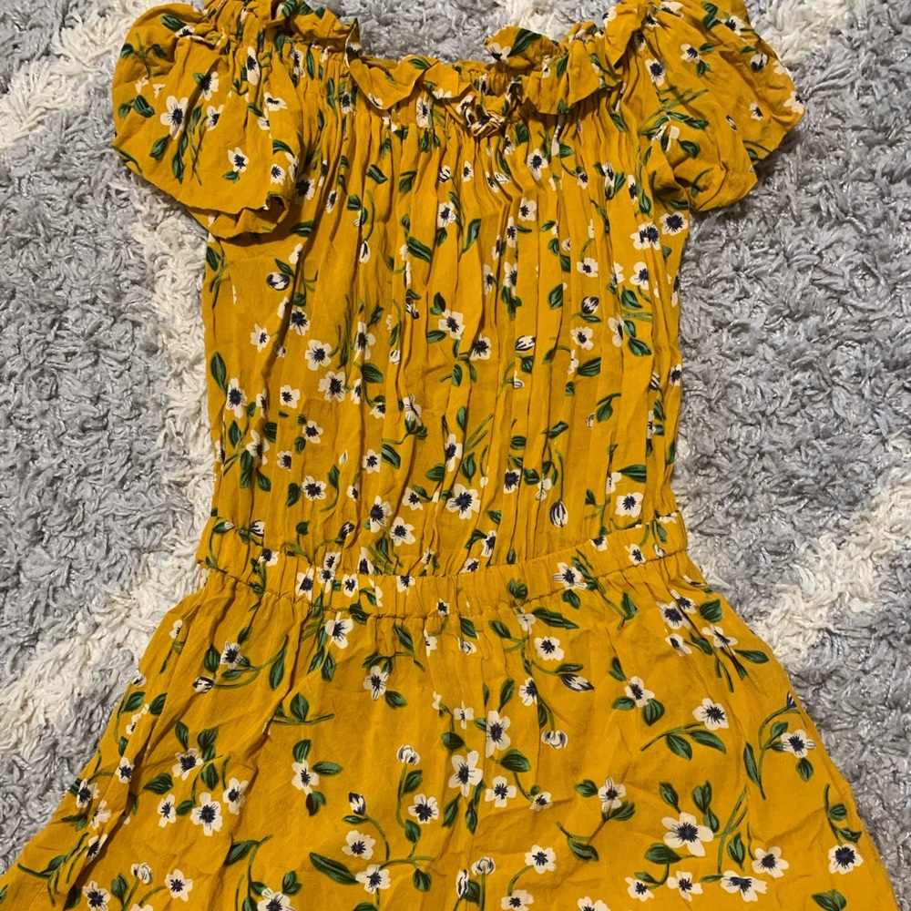 Floral off the shoulder short romper